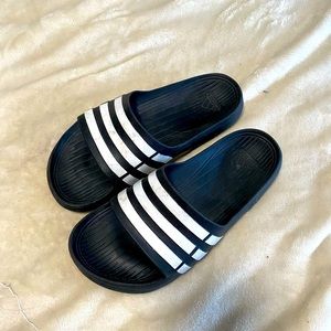 Black slides